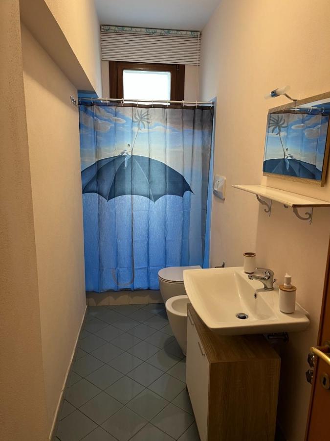 Good House- Ampio Appartamento Vicino Al Mare Ріміні Екстер'єр фото
